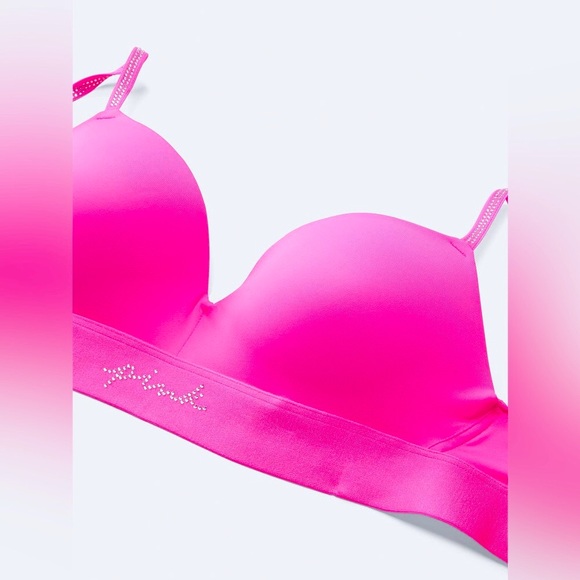*SOLD* Victoria’s Secret PINK Wear Everywhere Wireless Push Up Bra - Picture 5 of 6